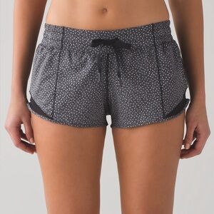 Lululemon Hotty Hot Reflective Shots Size 8